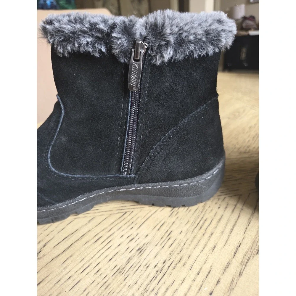 Khombu Boots Womens Size 9 Black Winter Memory Foam Warm All Weather Snow Rain